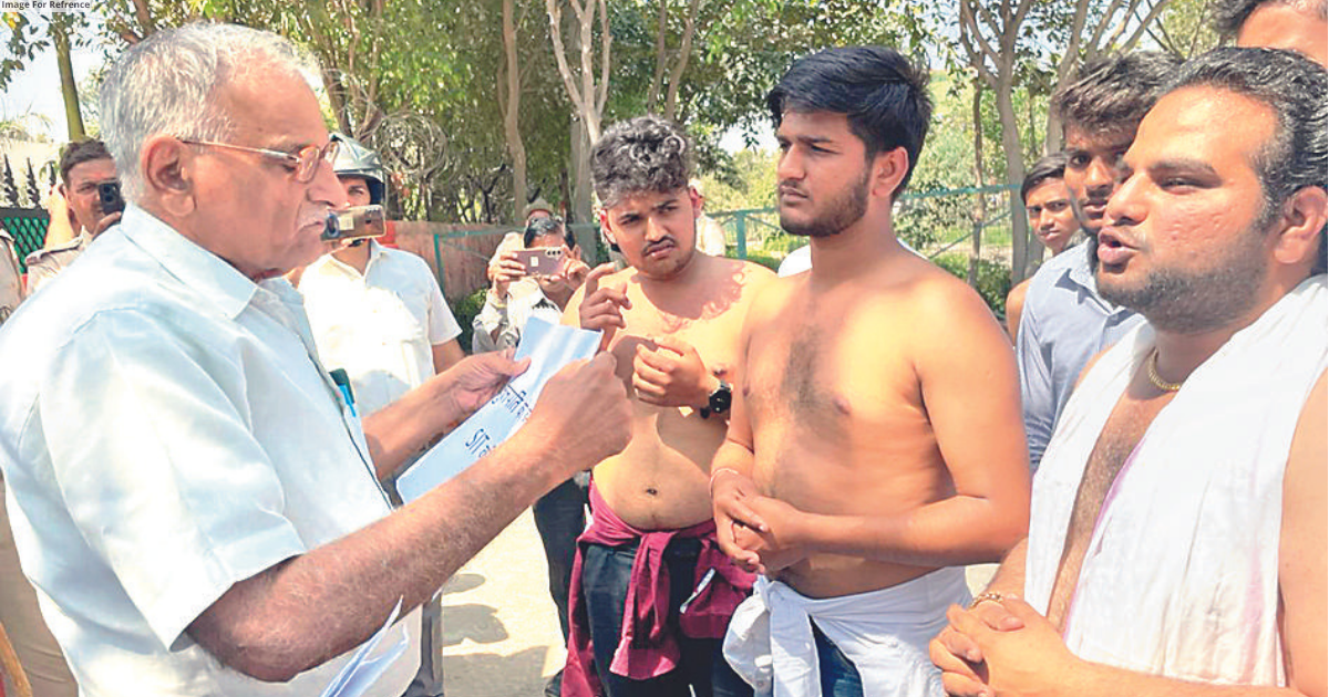 Brij university students protest semi-naked, submit demands